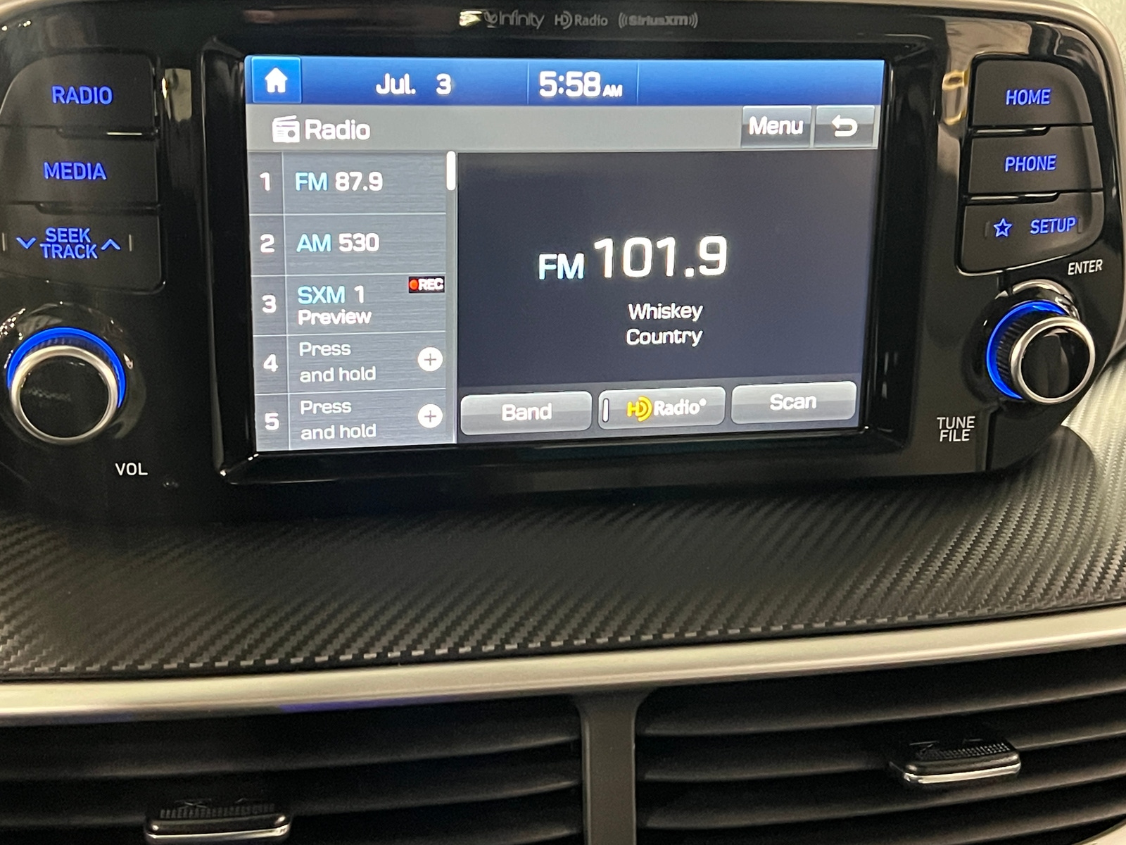 Thumbnail: 2019 Hyundai Tucson - 4
