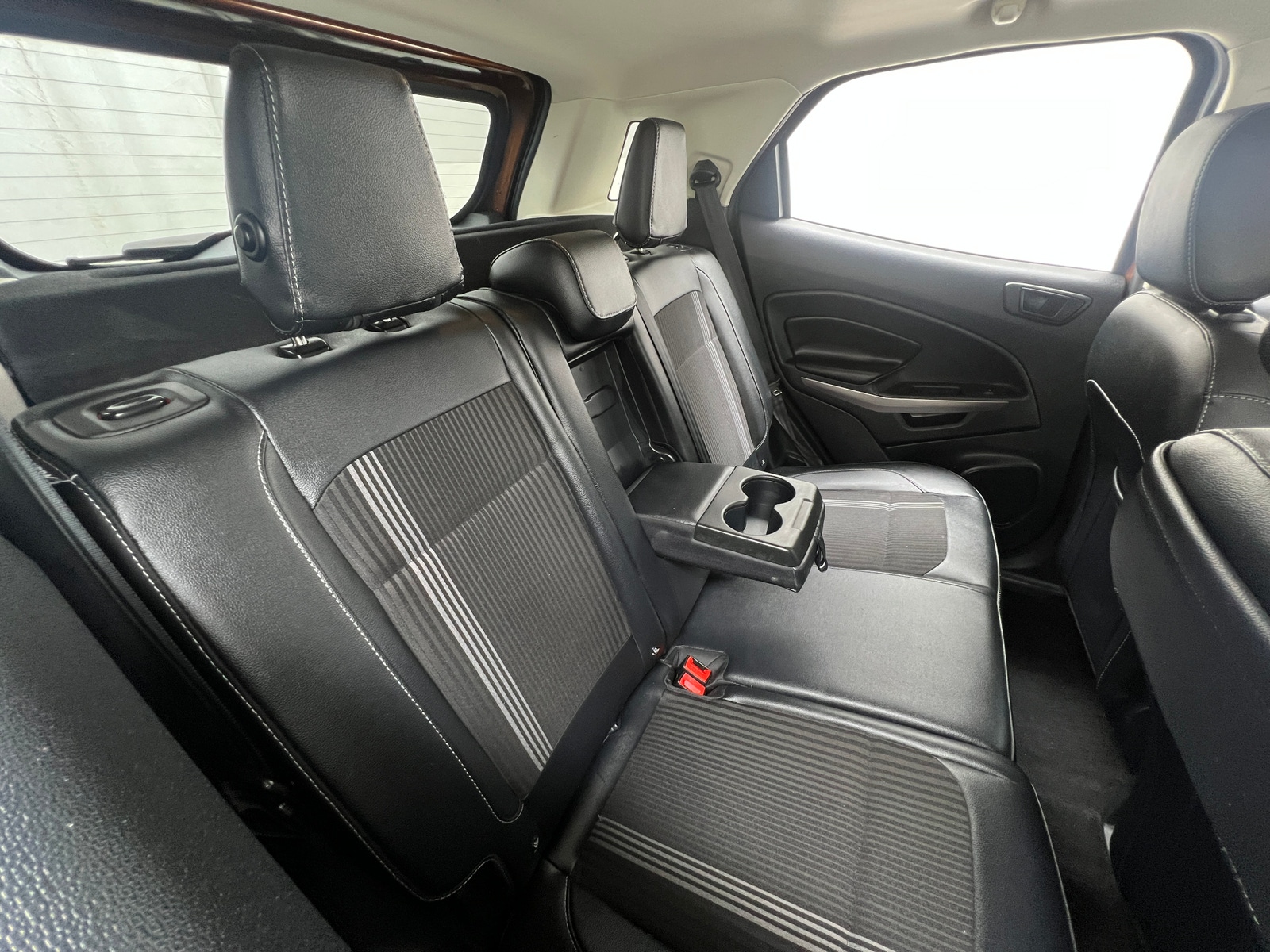 Thumbnail: 2019 Ford EcoSport - 5