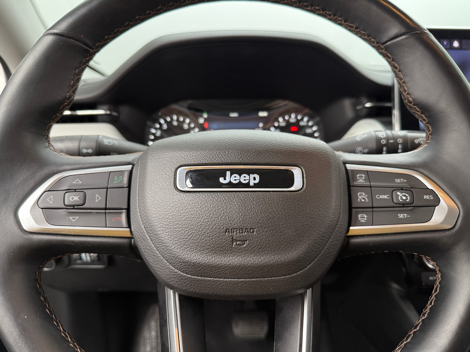 Thumbnail: 2022 Jeep Compass - 4