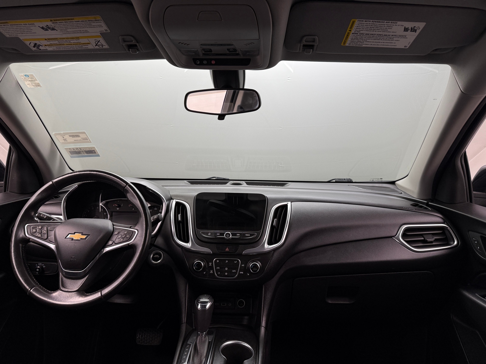Thumbnail: 2019 Chevrolet Equinox - 3