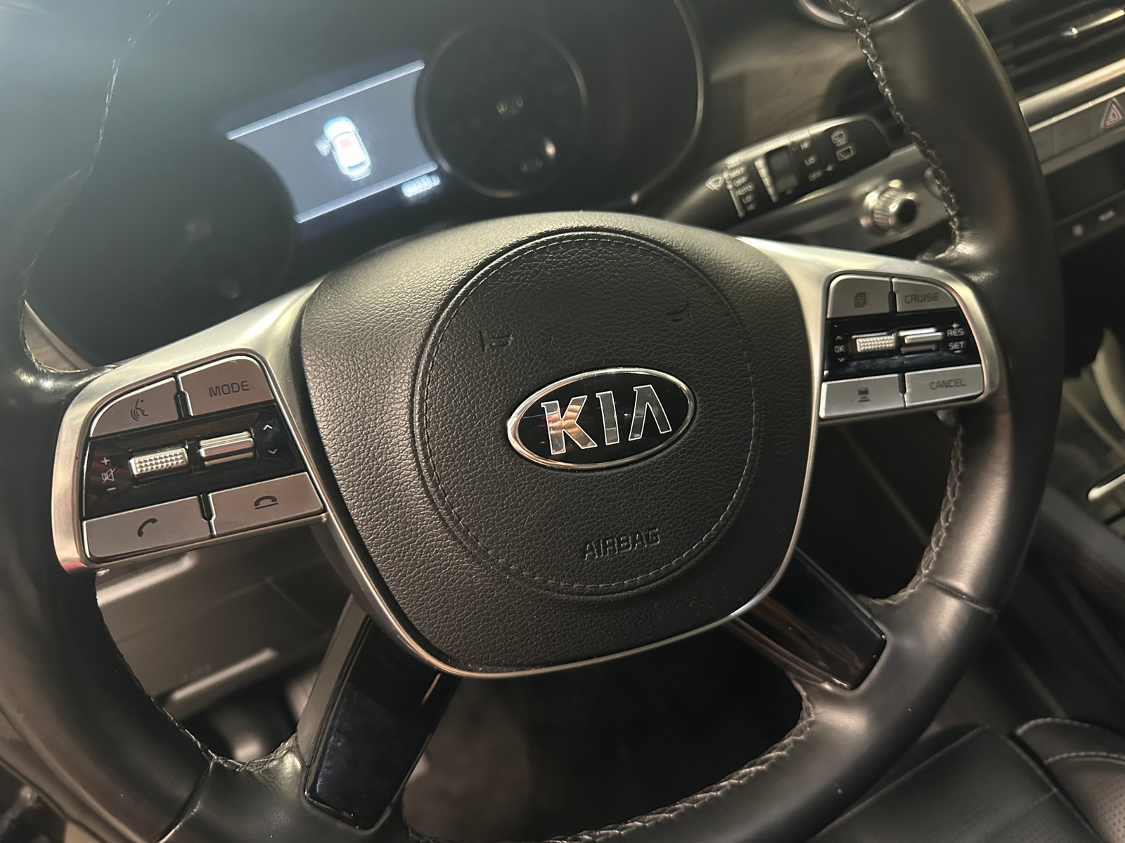 Thumbnail: 2020 Kia Telluride - 4