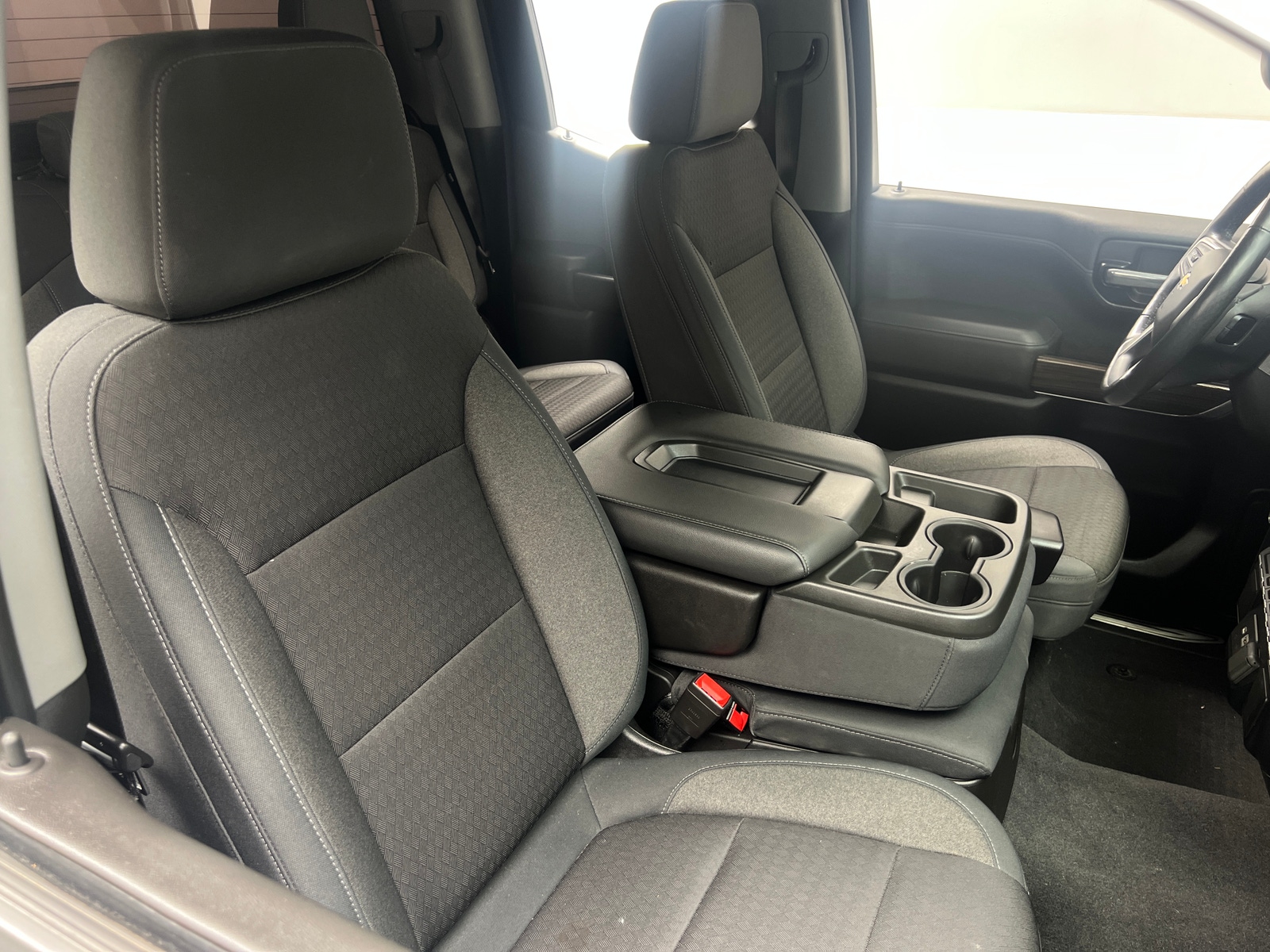 Thumbnail: 2019 Chevrolet Silverado 1500 - 2