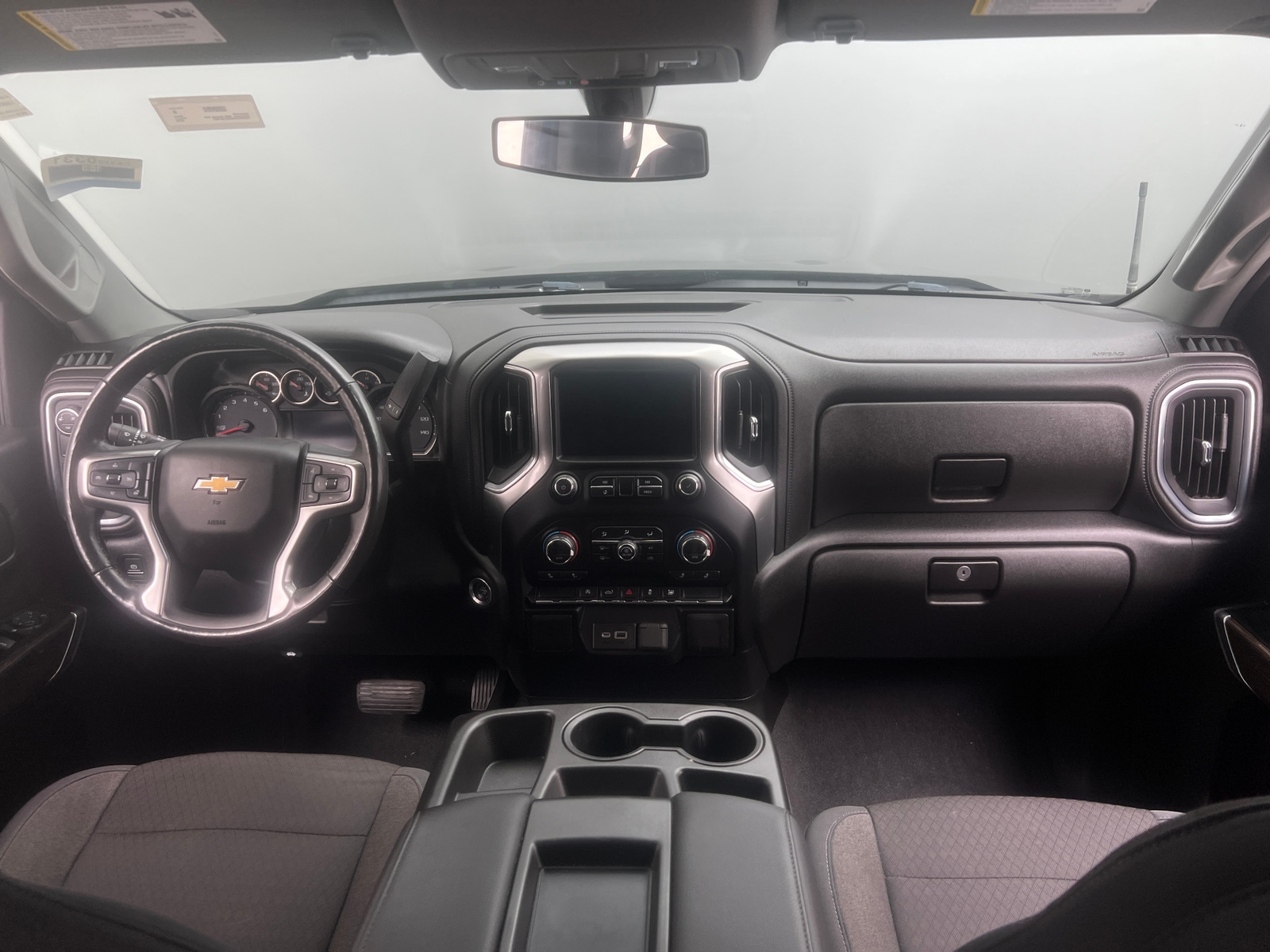 Thumbnail: 2019 Chevrolet Silverado 1500 - 3