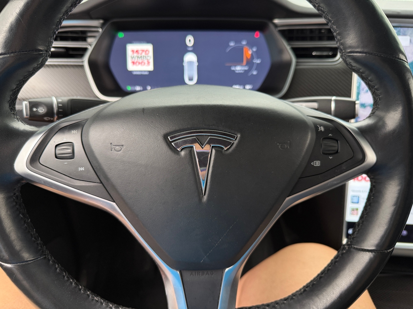 Thumbnail: 2017 Tesla Model X - 4