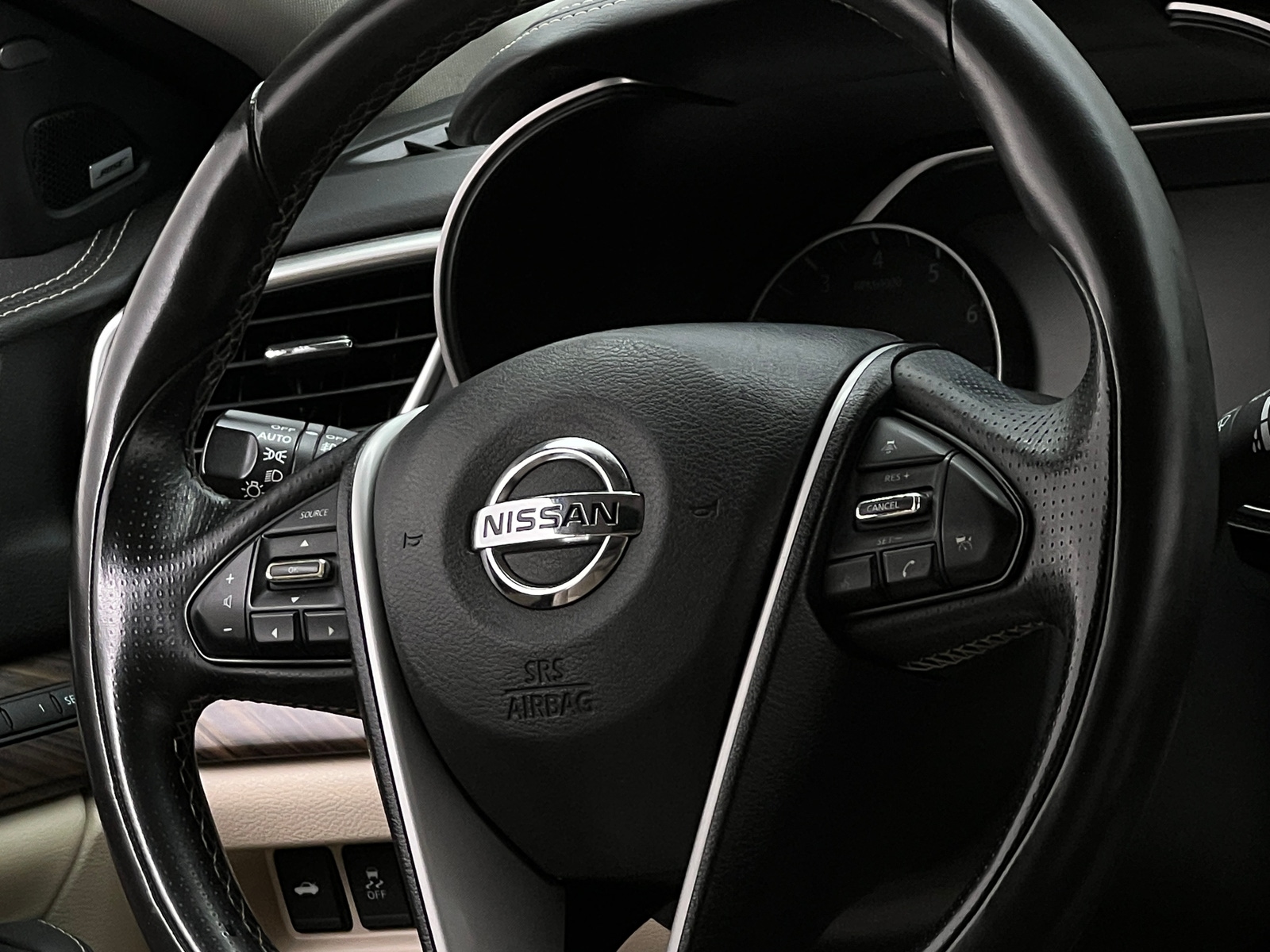 Thumbnail: 2017 Nissan Maxima - 4