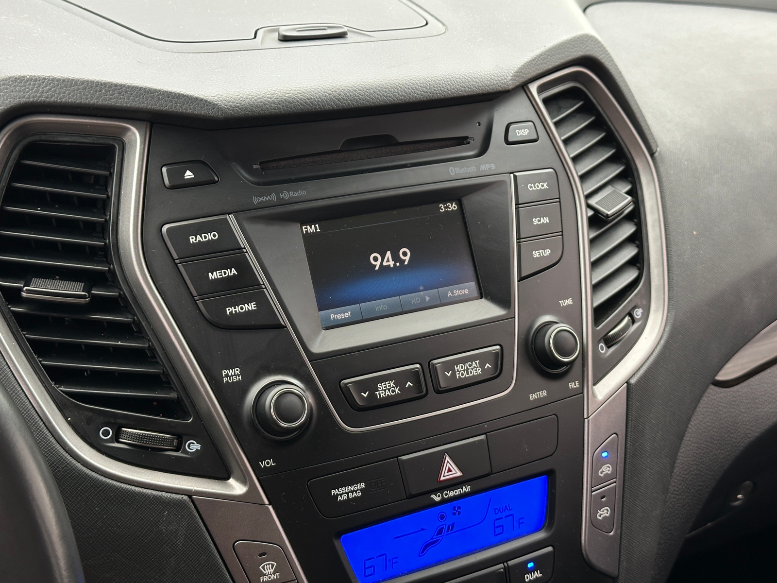 Thumbnail: 2014 Hyundai Santa Fe - 3