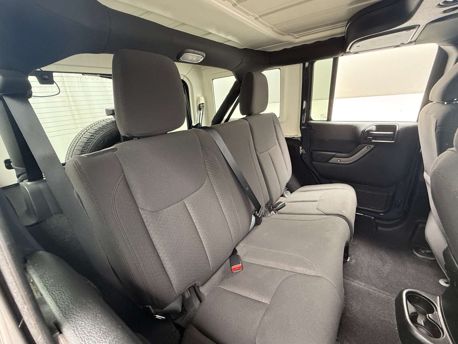 Thumbnail: 2017 Jeep Wrangler - 6