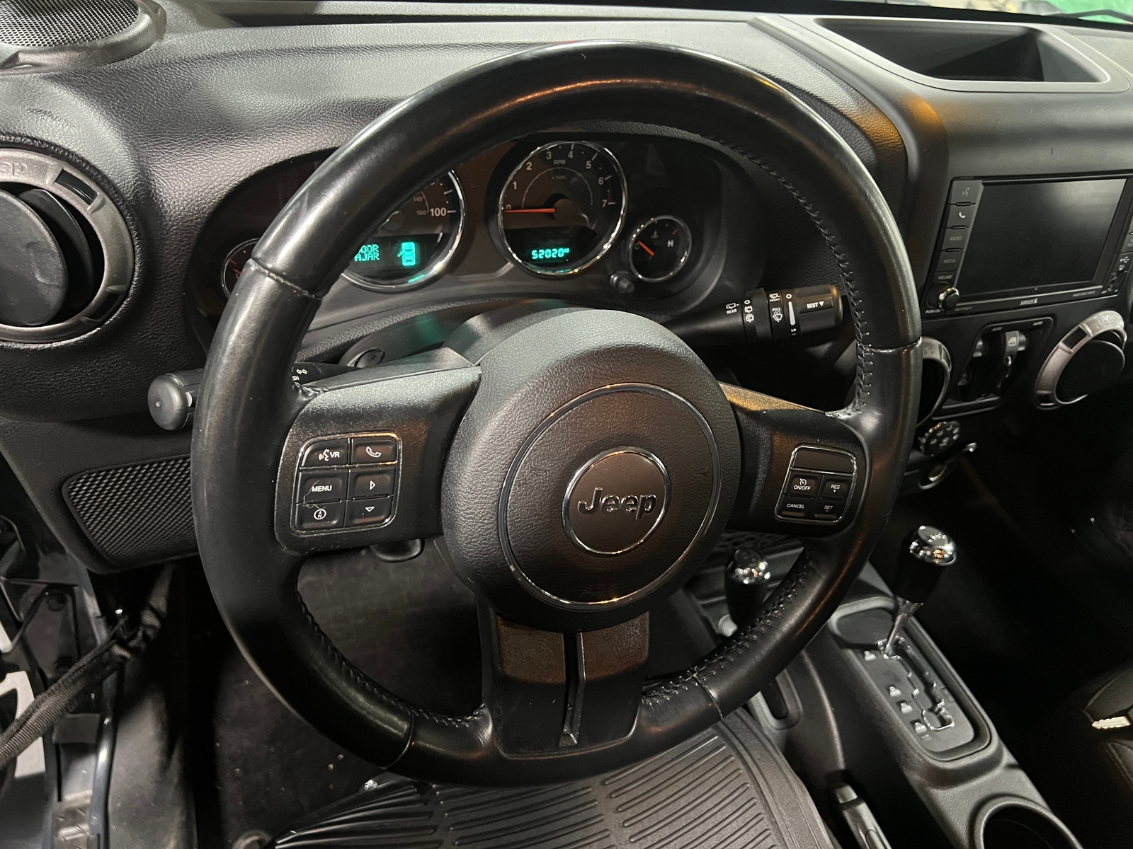 Thumbnail: 2017 Jeep Wrangler - 5
