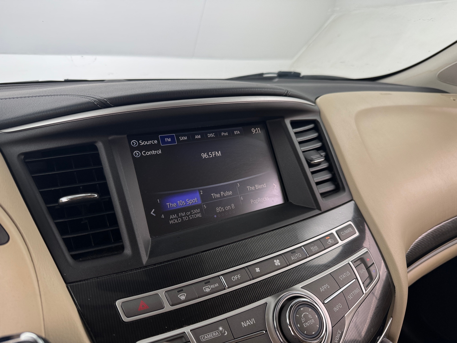 Thumbnail: 2017 INFINITI QX60 - 3