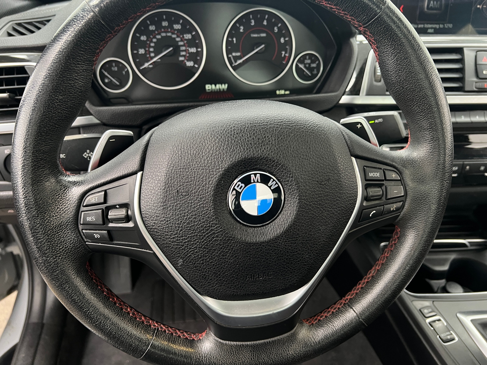 Thumbnail: 2018 BMW 3 Series - 4