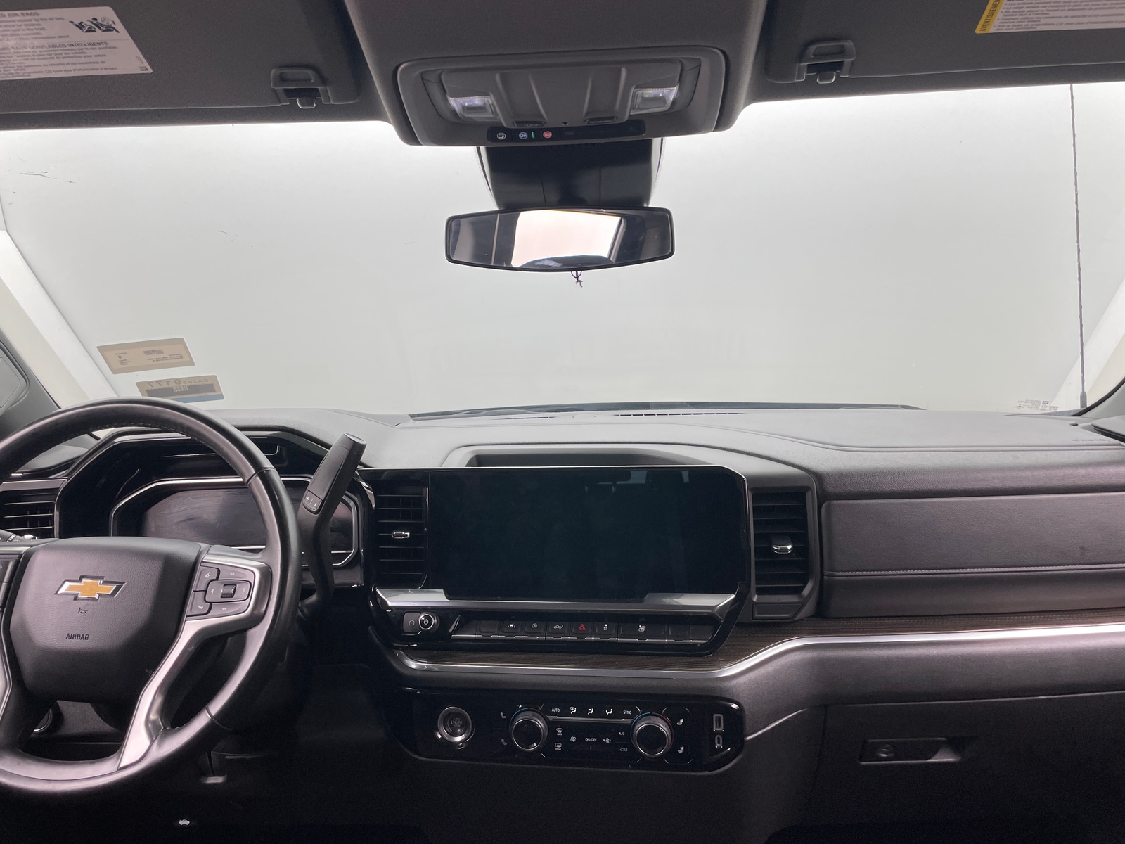 Thumbnail: 2023 Chevrolet Silverado 1500 - 3