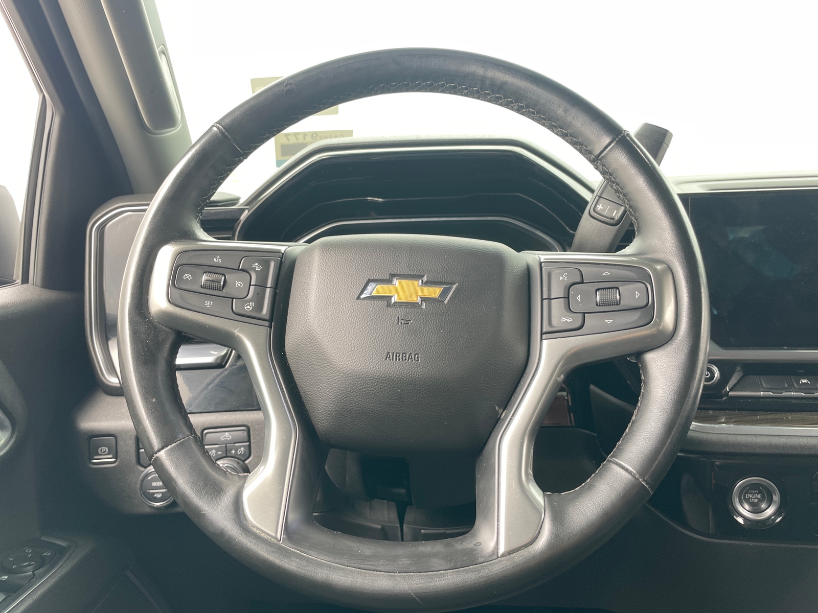 Thumbnail: 2023 Chevrolet Silverado 1500 - 5
