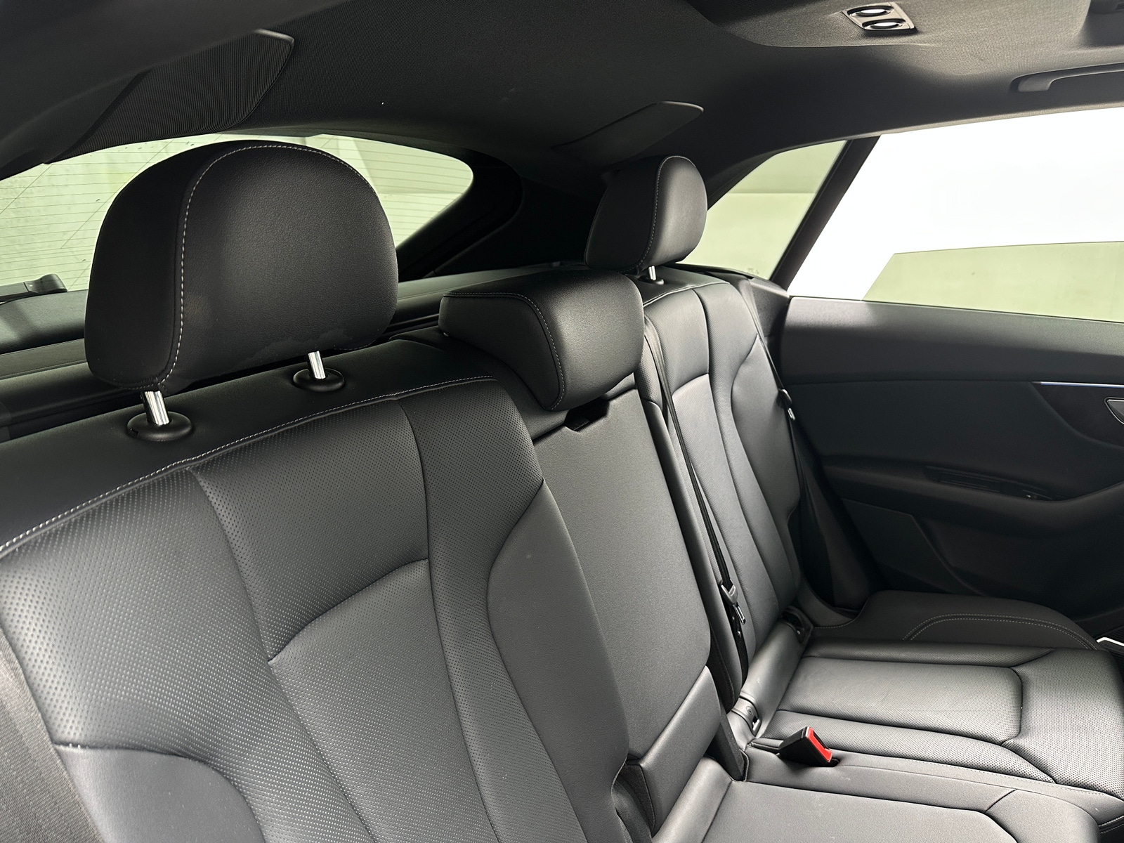 Thumbnail: 2019 Audi Q8 - 6