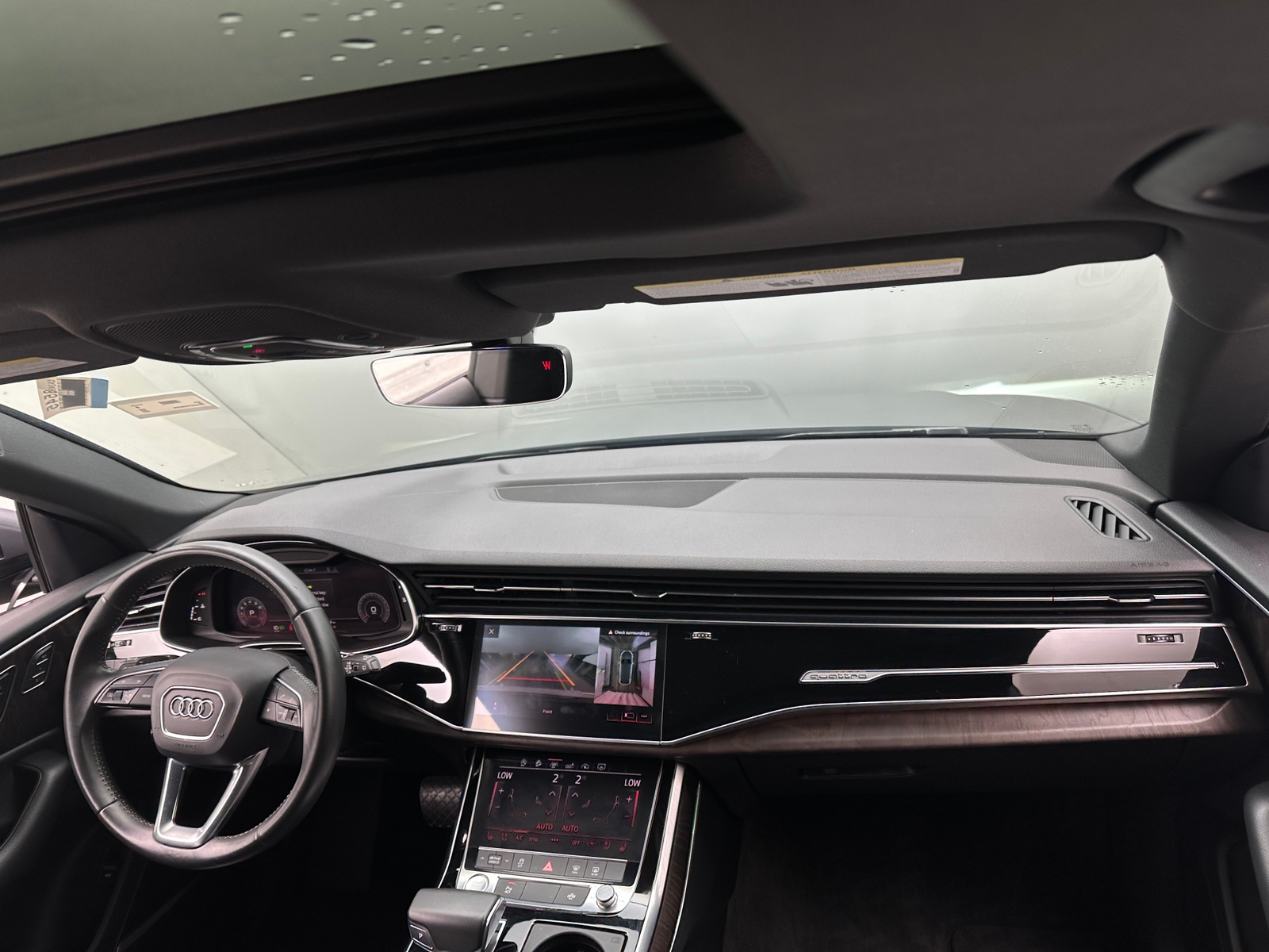 Thumbnail: 2019 Audi Q8 - 3