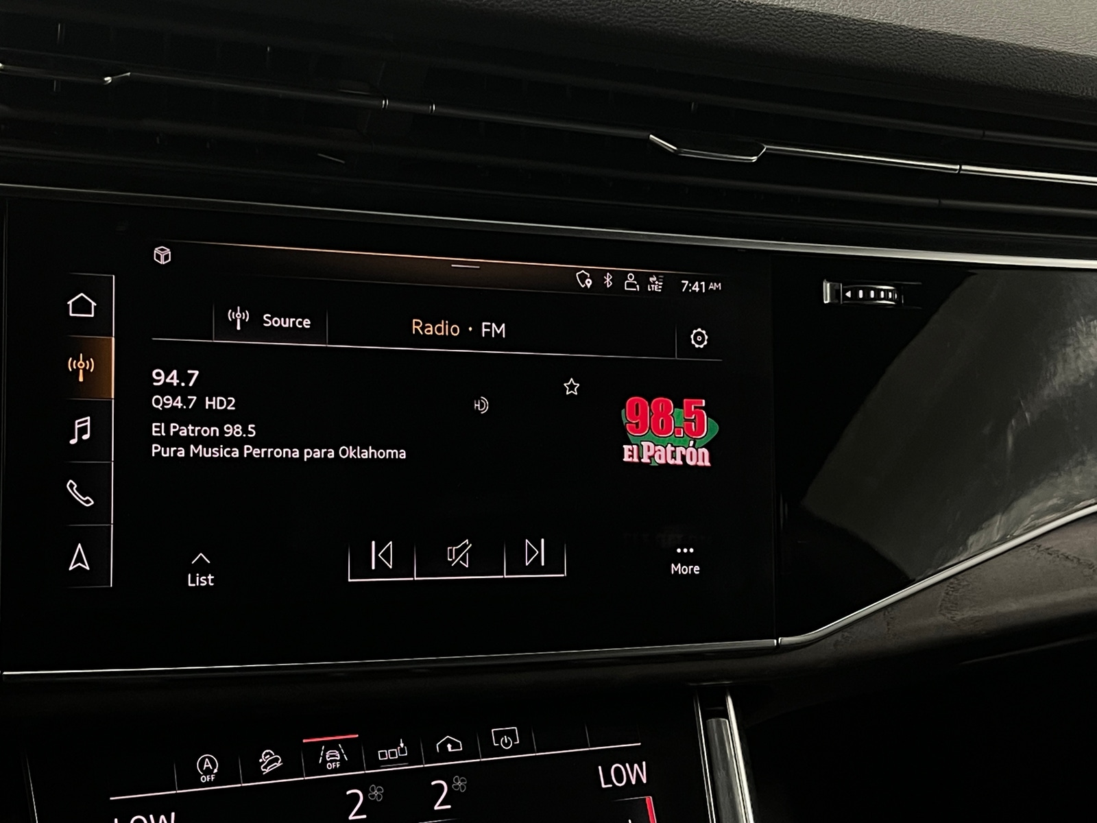 Thumbnail: 2019 Audi Q8 - 4