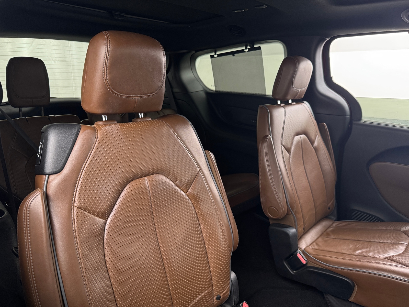 Thumbnail: 2020 Chrysler Pacifica - 5