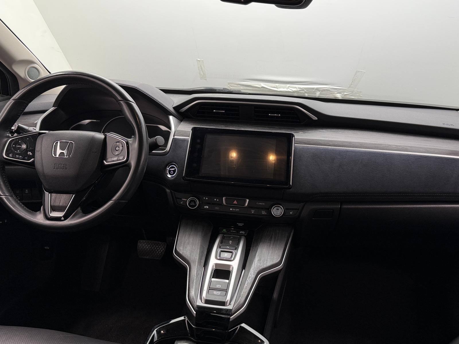 Thumbnail: 2018 Honda Clarity - 2