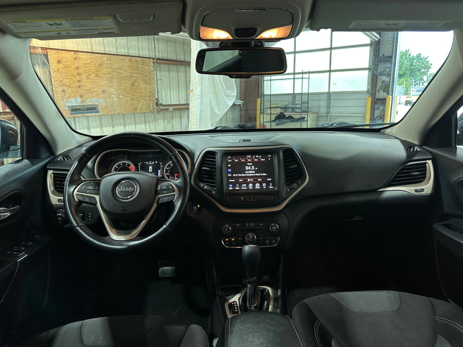 Thumbnail: 2016 Jeep Cherokee - 3