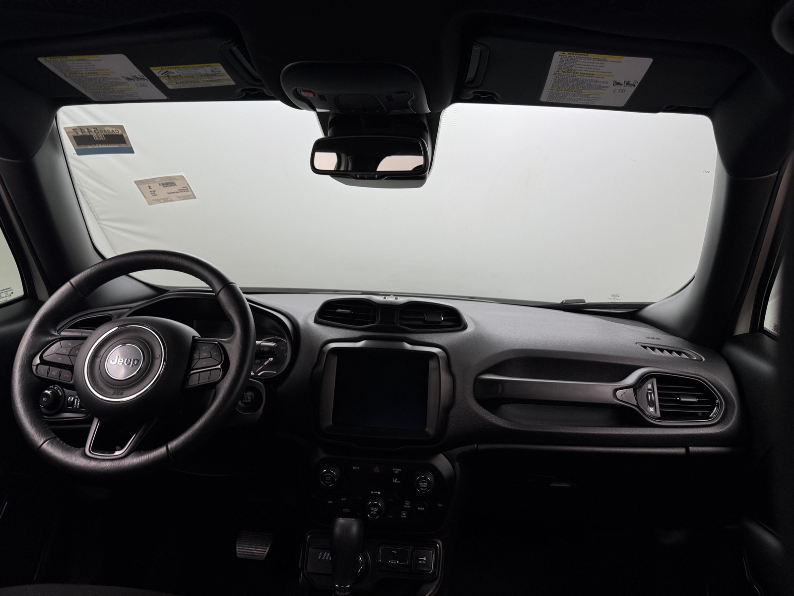Thumbnail: 2022 Jeep Renegade - 3