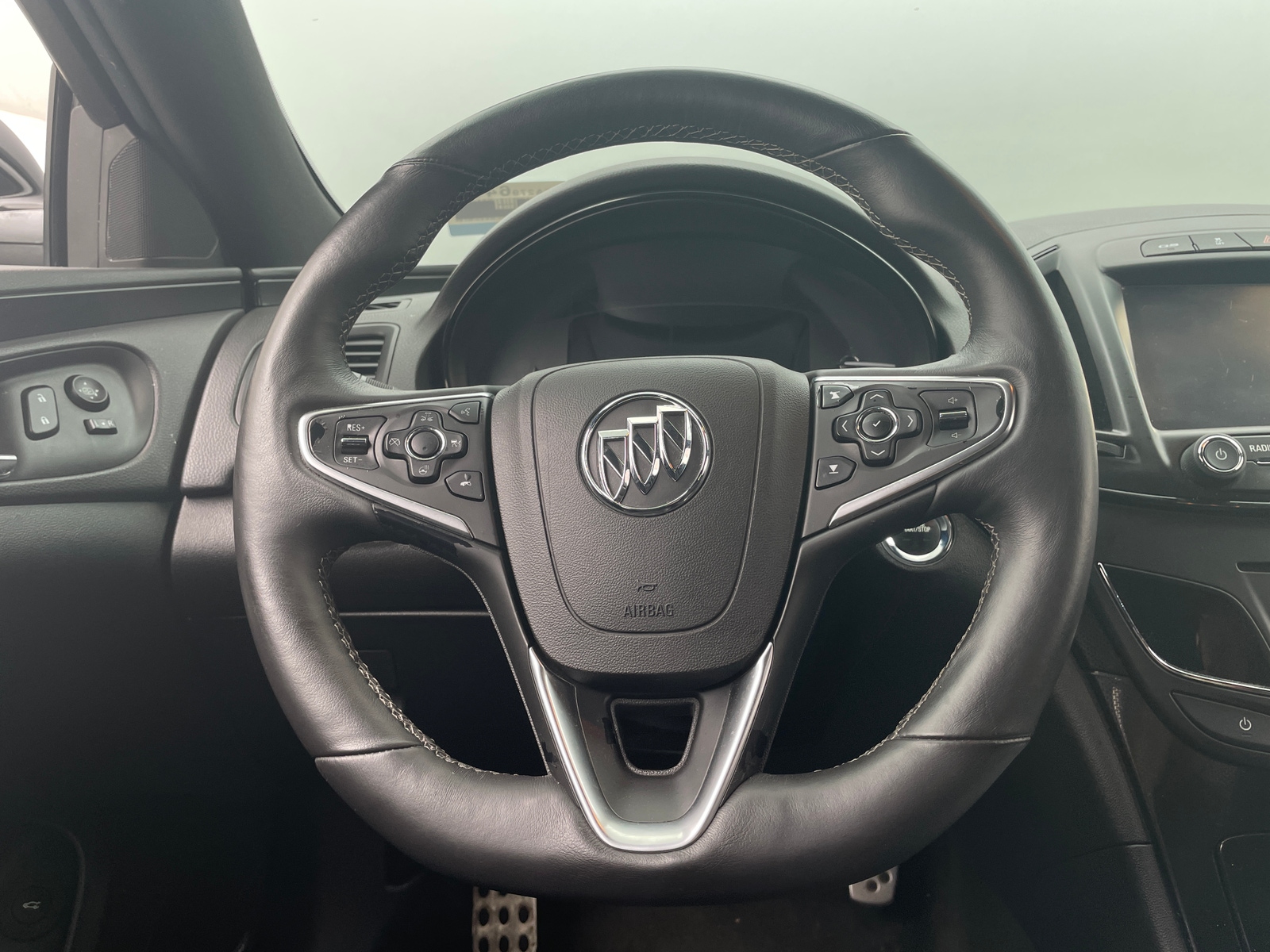 Thumbnail: 2016 Buick Regal - 4