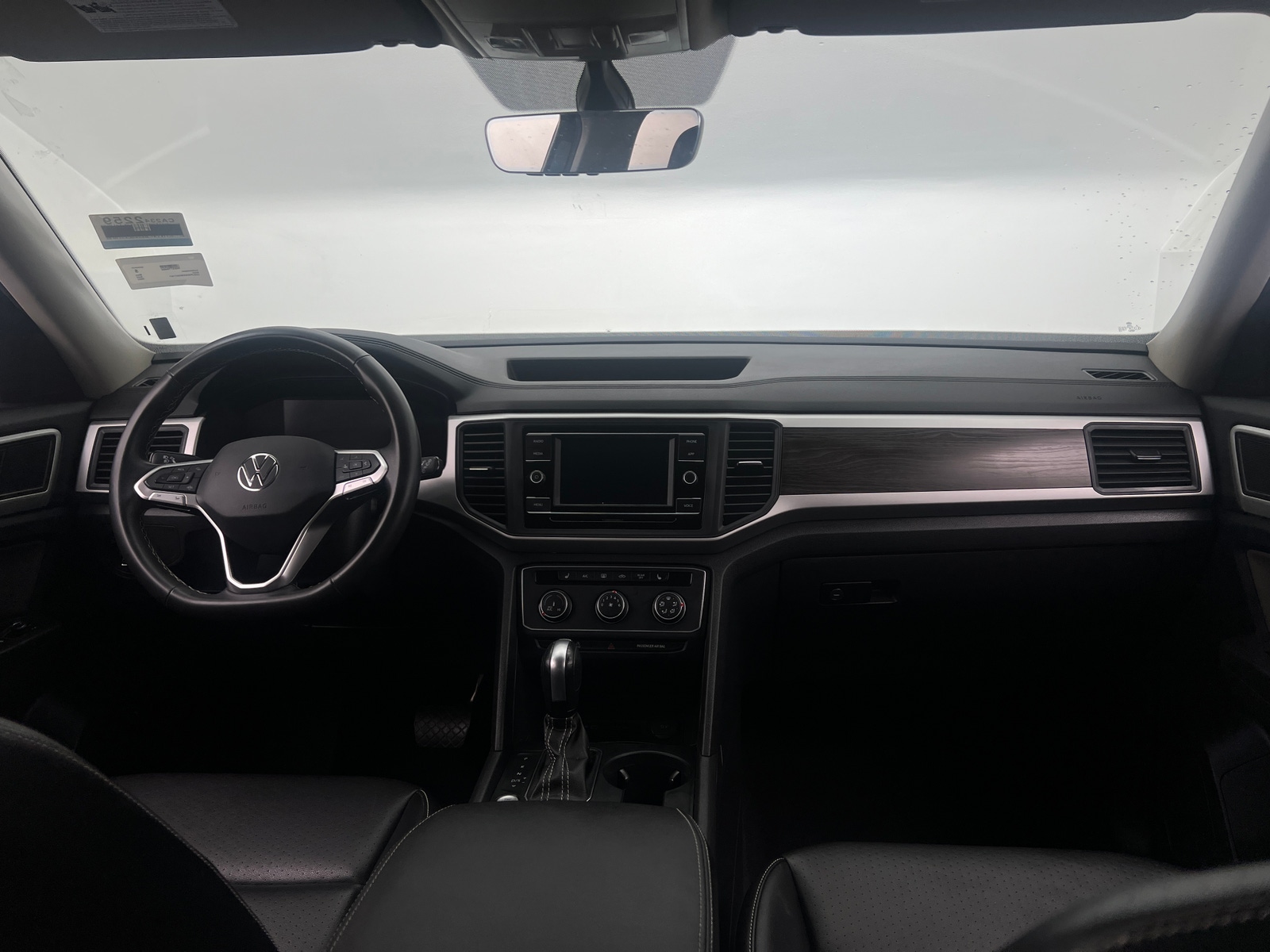 Thumbnail: 2022 Volkswagen Atlas - 2