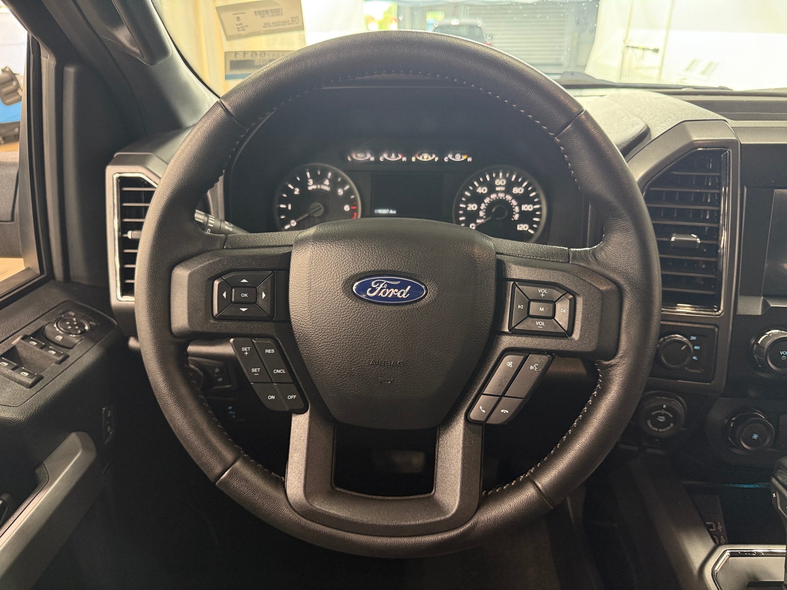 Thumbnail: 2019 Ford Econoline - 5
