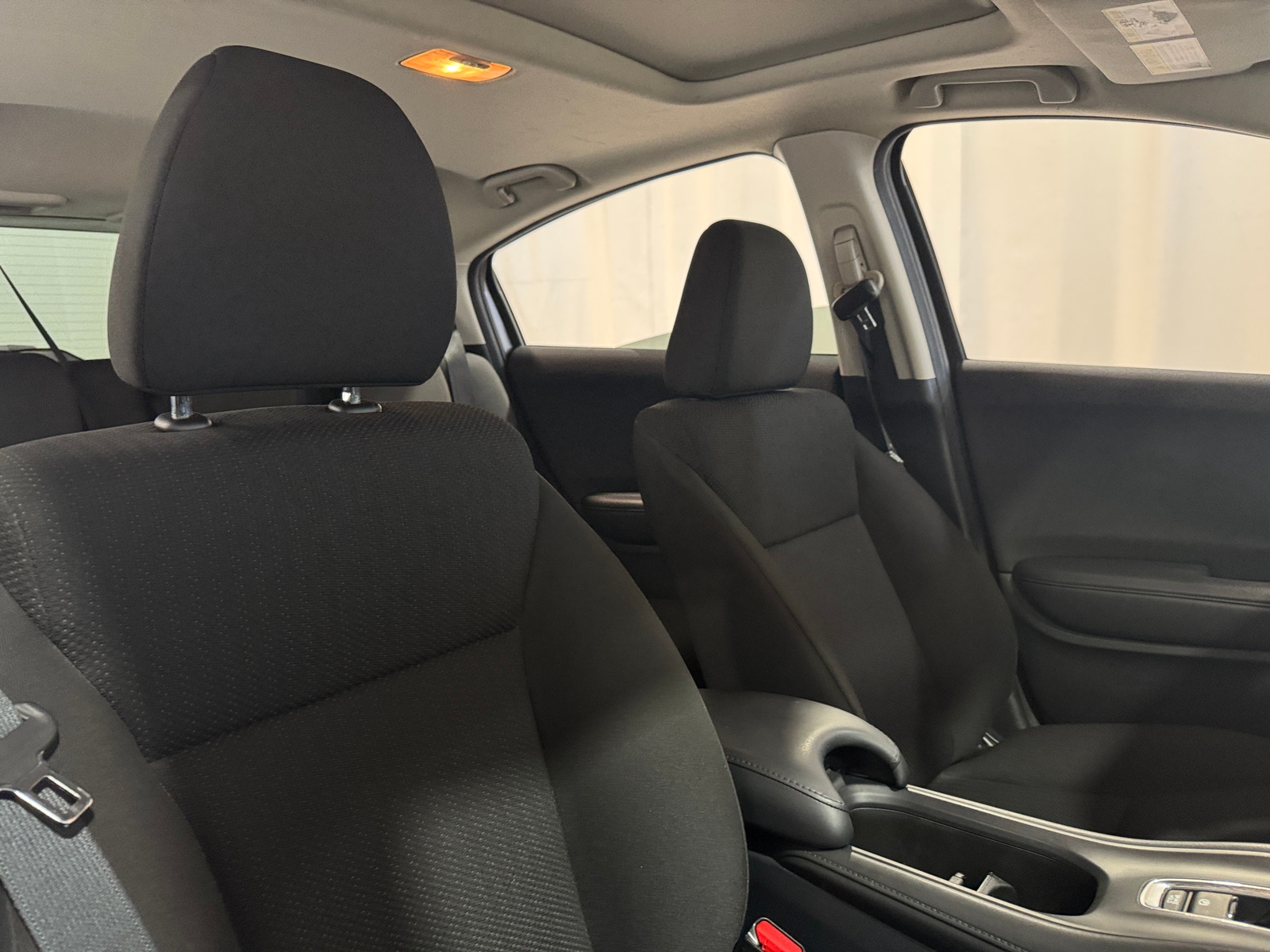 Thumbnail: 2018 Honda HR-V - 2