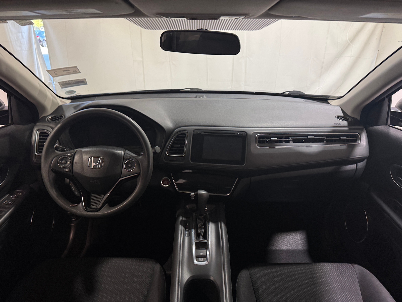 Thumbnail: 2018 Honda HR-V - 3