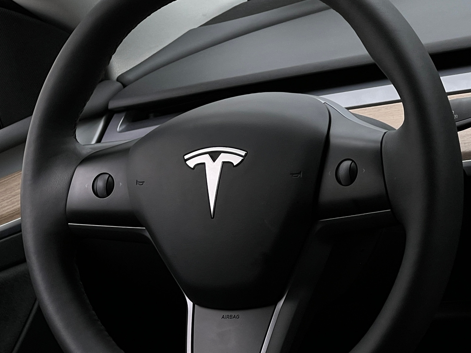 Thumbnail: 2023 Tesla Model Y - 4