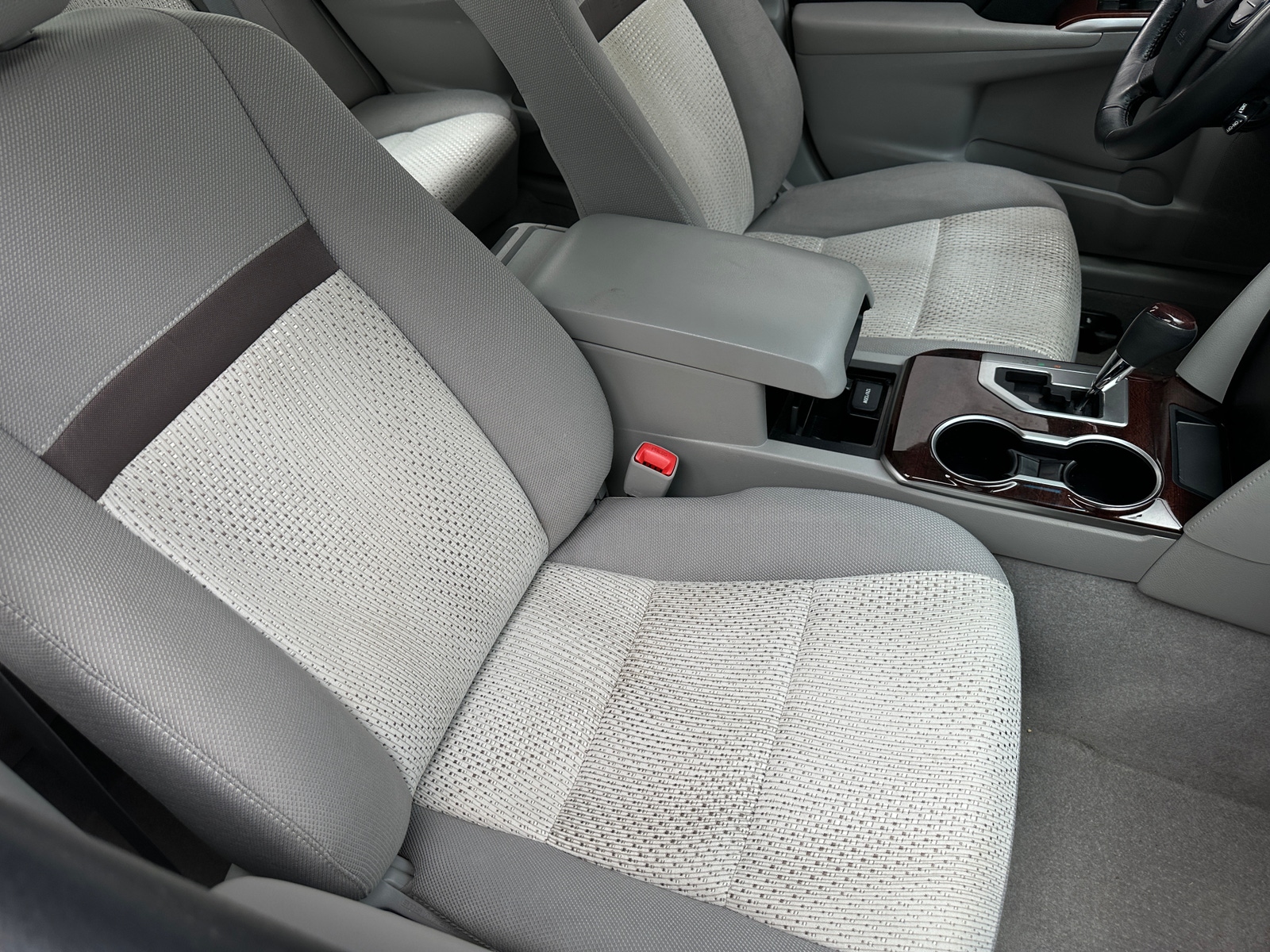 Thumbnail: 2014 Toyota Camry - 2