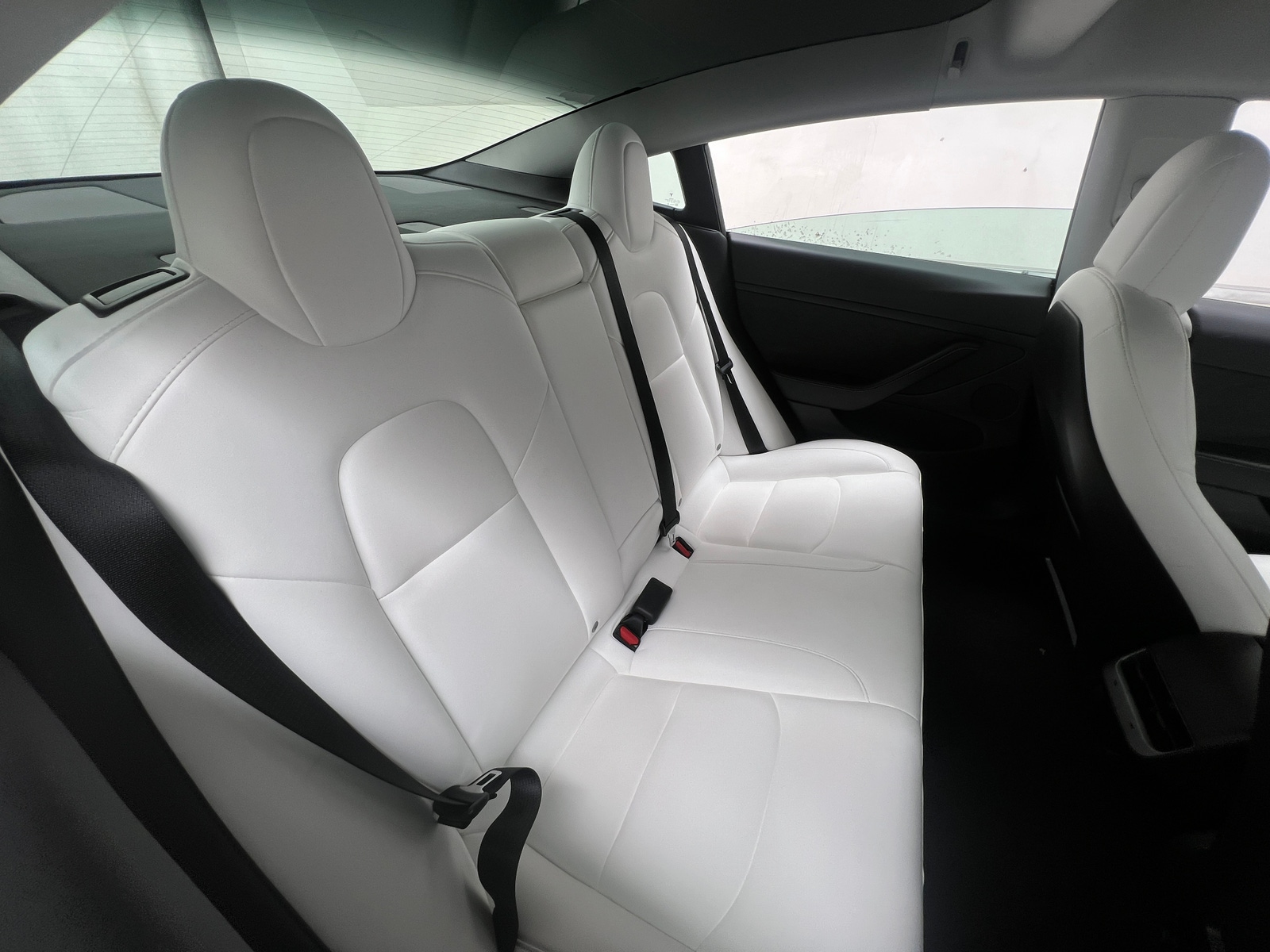 Thumbnail: 2021 Tesla Model 3 - 4
