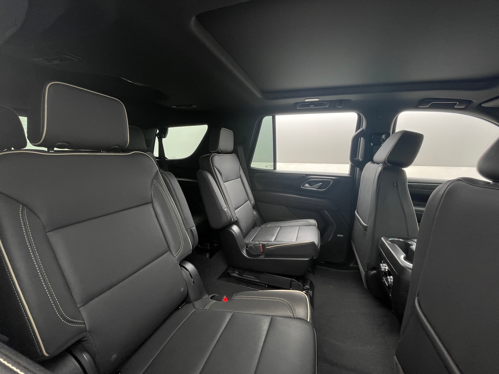 Thumbnail: 2023 GMC Yukon - 5