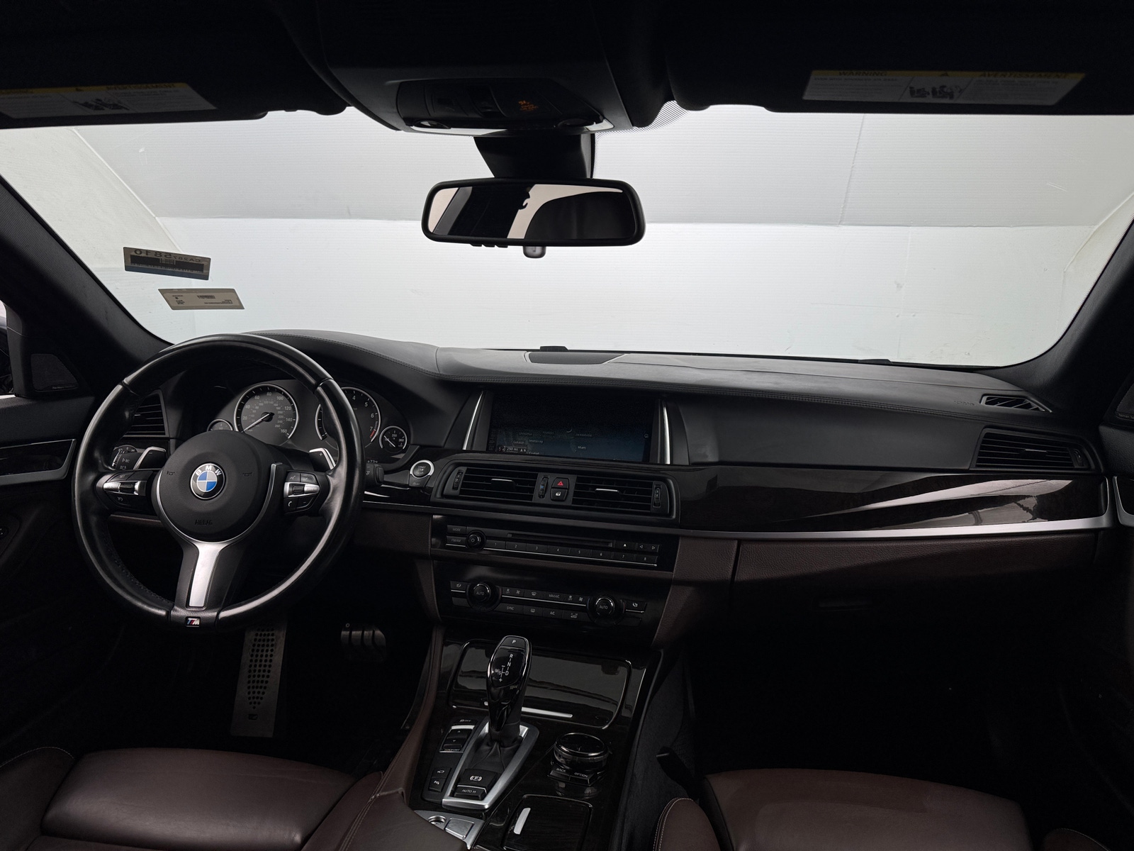 Thumbnail: 2016 BMW 5 Series - 2
