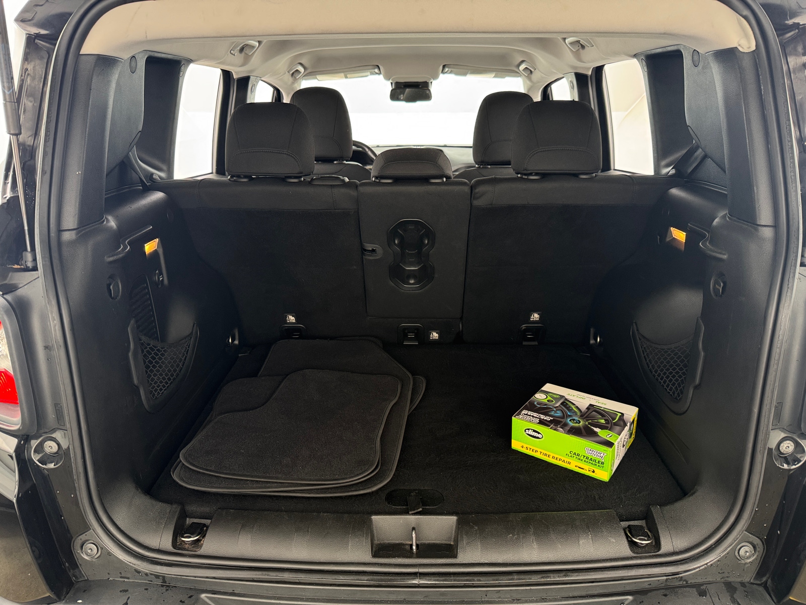 Thumbnail: 2017 Jeep Renegade - 7