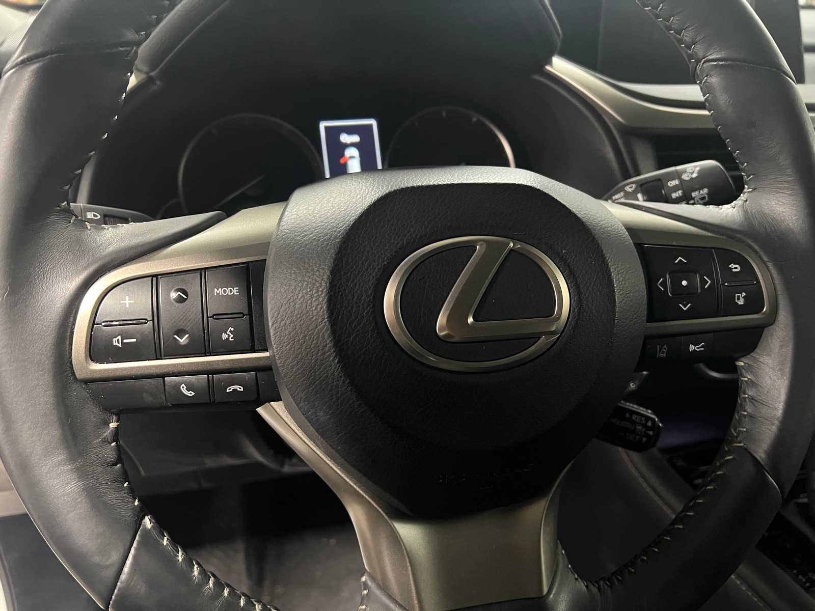 Thumbnail: 2017 Lexus RX - 5
