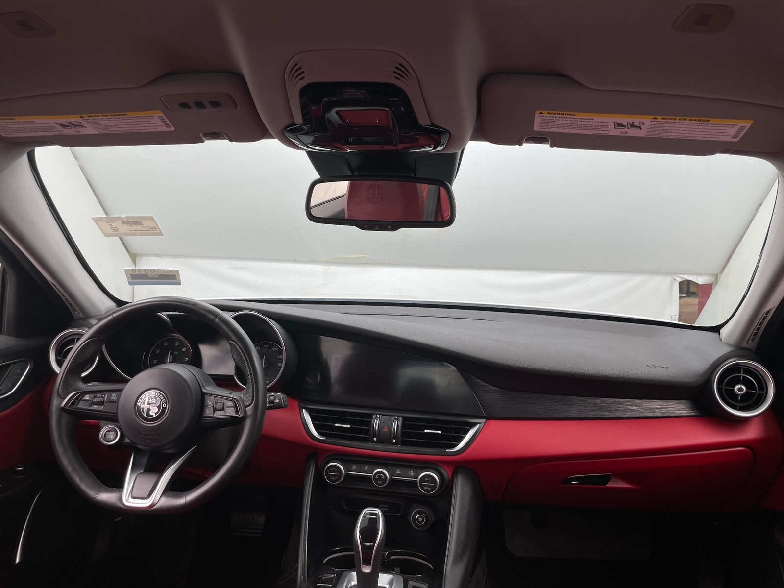 Thumbnail: 2021 Alfa Romeo Giulia - 2