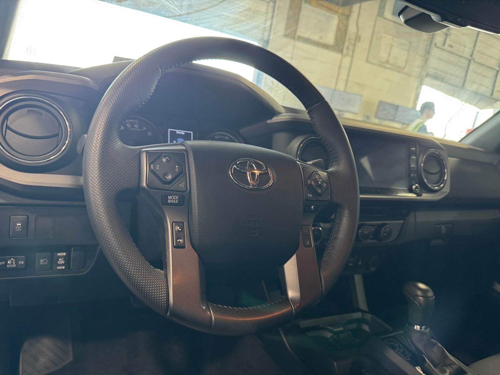 Thumbnail: 2022 Toyota Tacoma - 5