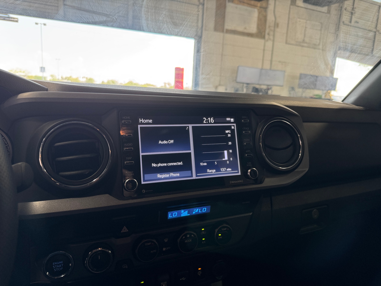 Thumbnail: 2022 Toyota Tacoma - 4