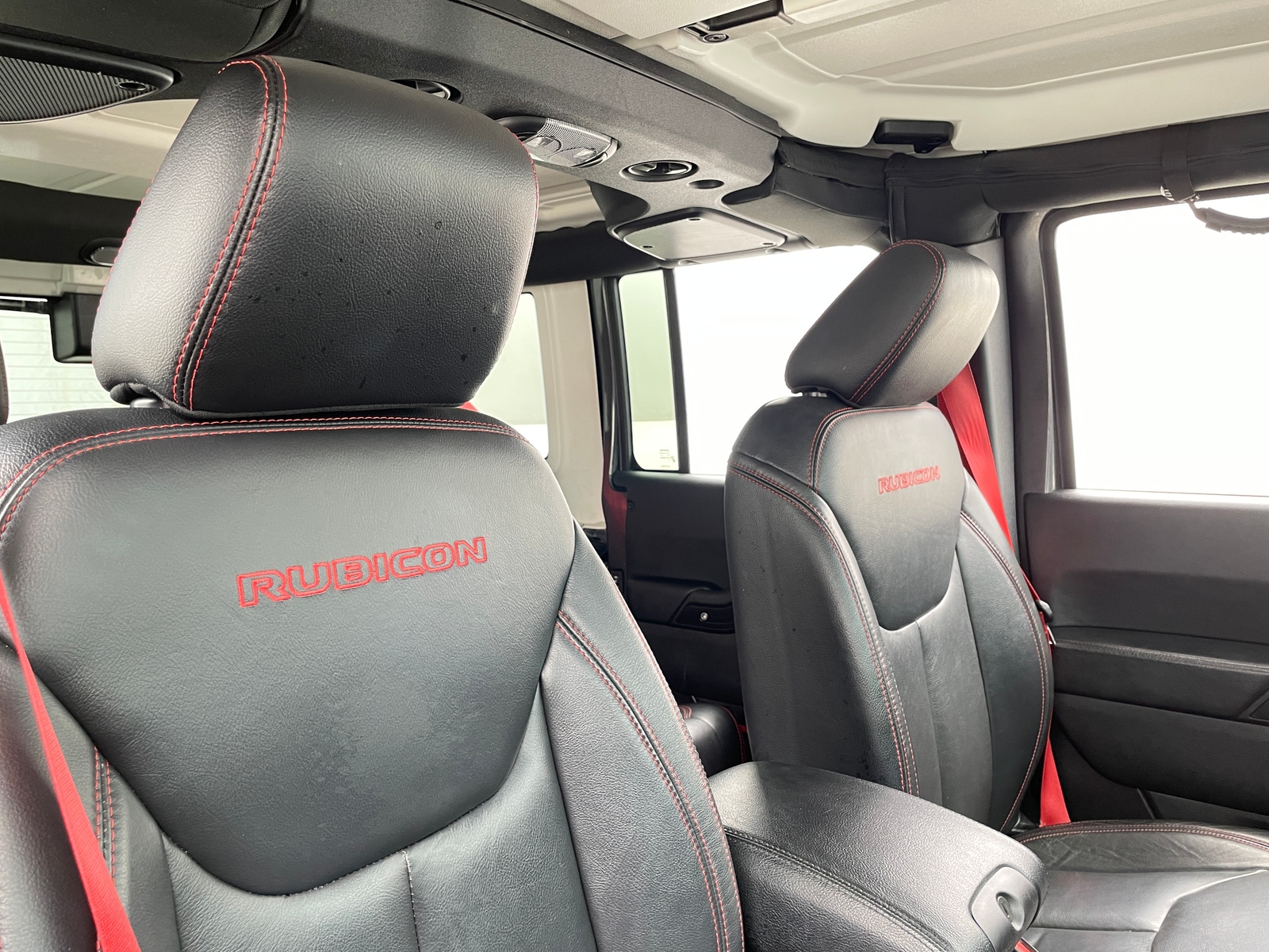 Thumbnail: 2017 Jeep Wrangler - 2