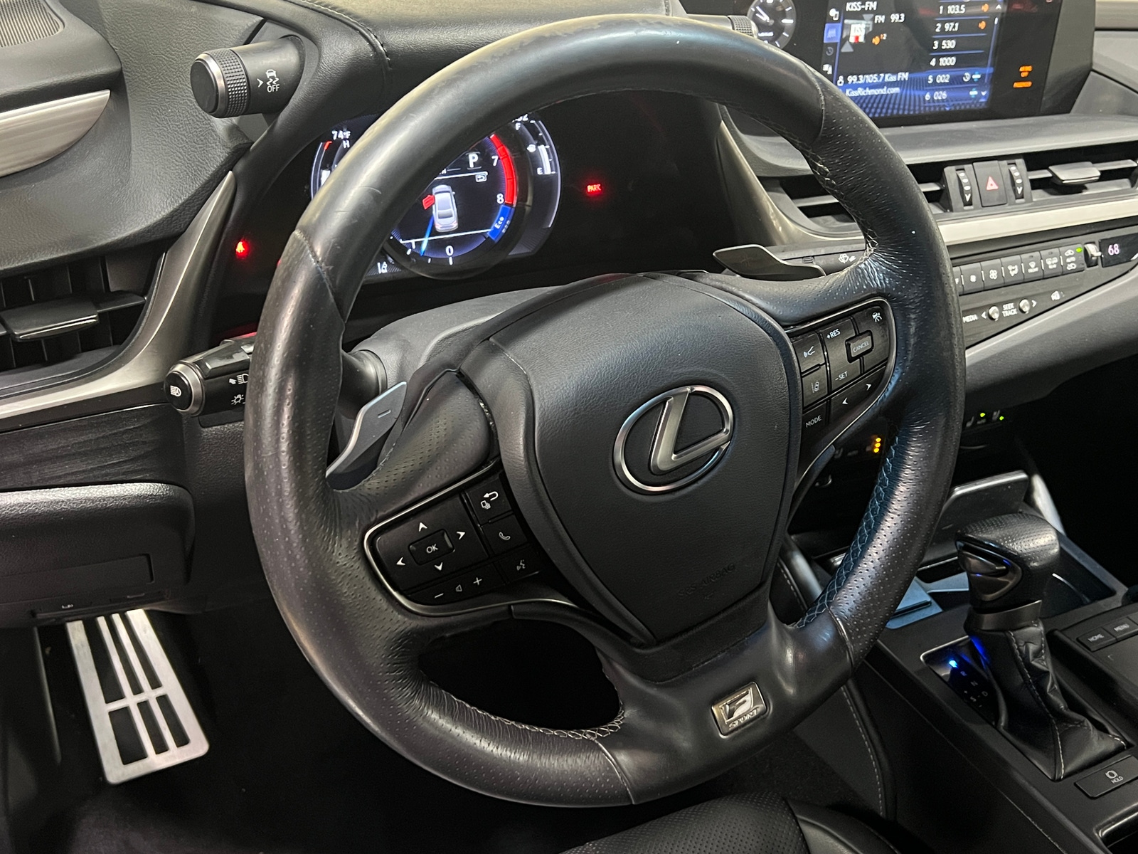 Thumbnail: 2021 Lexus ES - 4