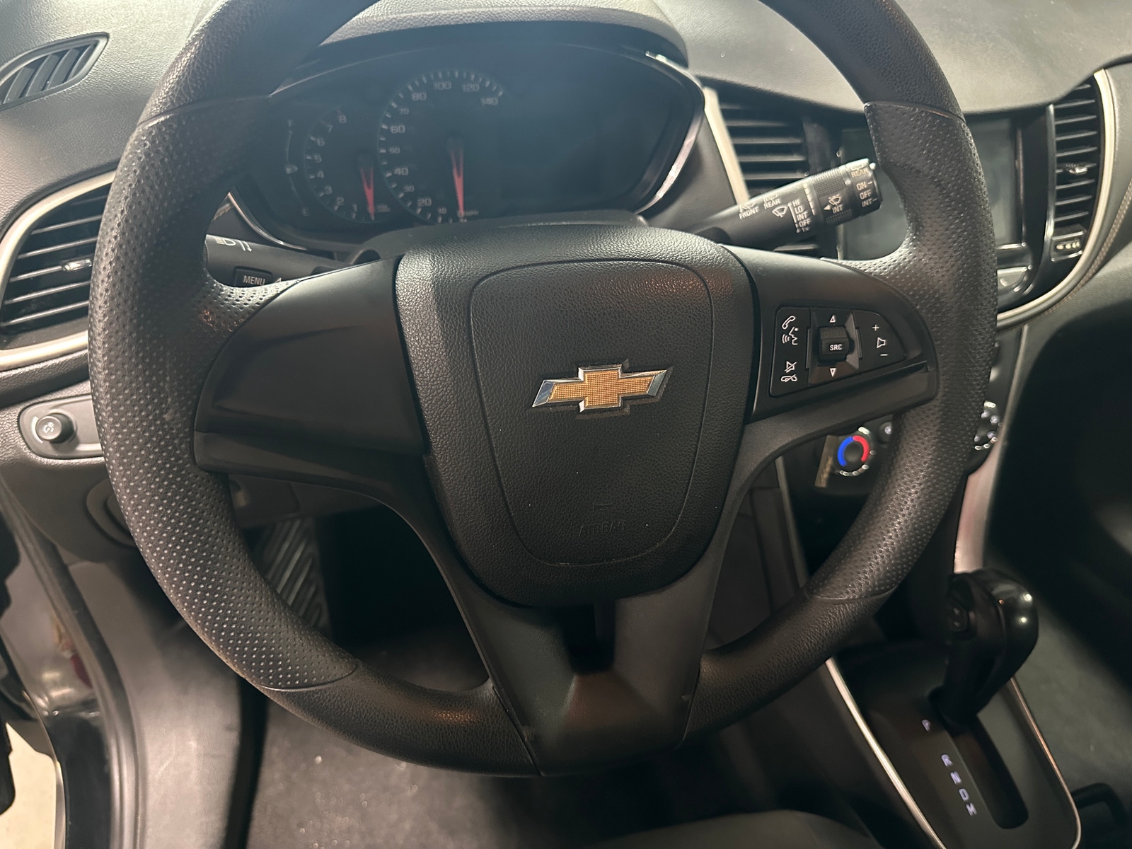 Thumbnail: 2018 Chevrolet Trax - 5