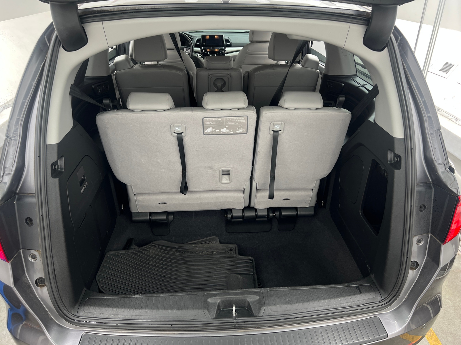 Thumbnail: 2018 Honda Odyssey - 6