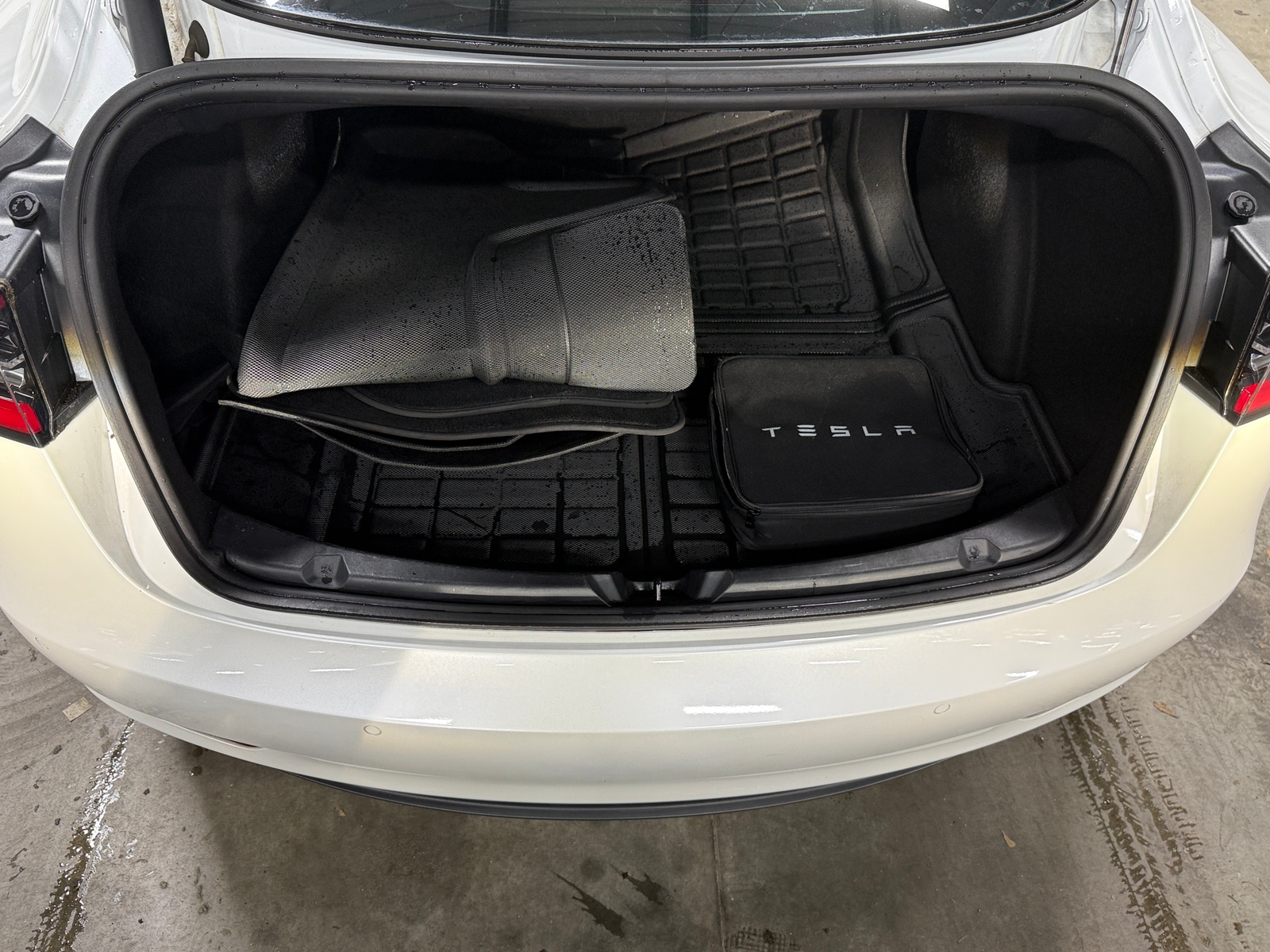 Thumbnail: 2022 Tesla Model 3 - 6