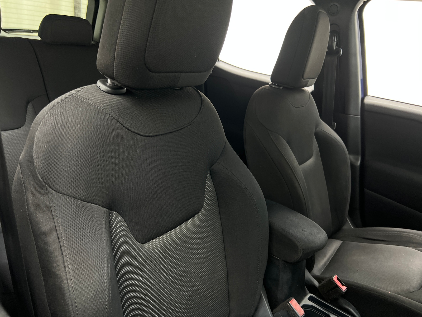 Thumbnail: 2019 Jeep Renegade - 2