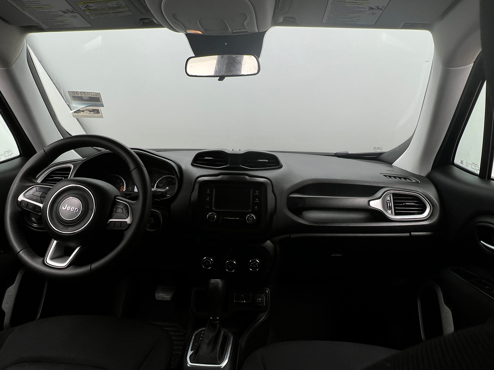 Thumbnail: 2019 Jeep Renegade - 3