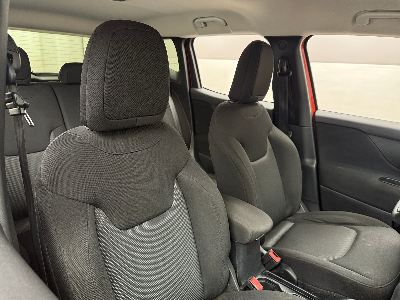 Thumbnail: 2019 Jeep Renegade - 2