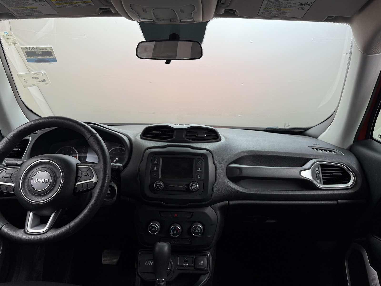 Thumbnail: 2019 Jeep Renegade - 3
