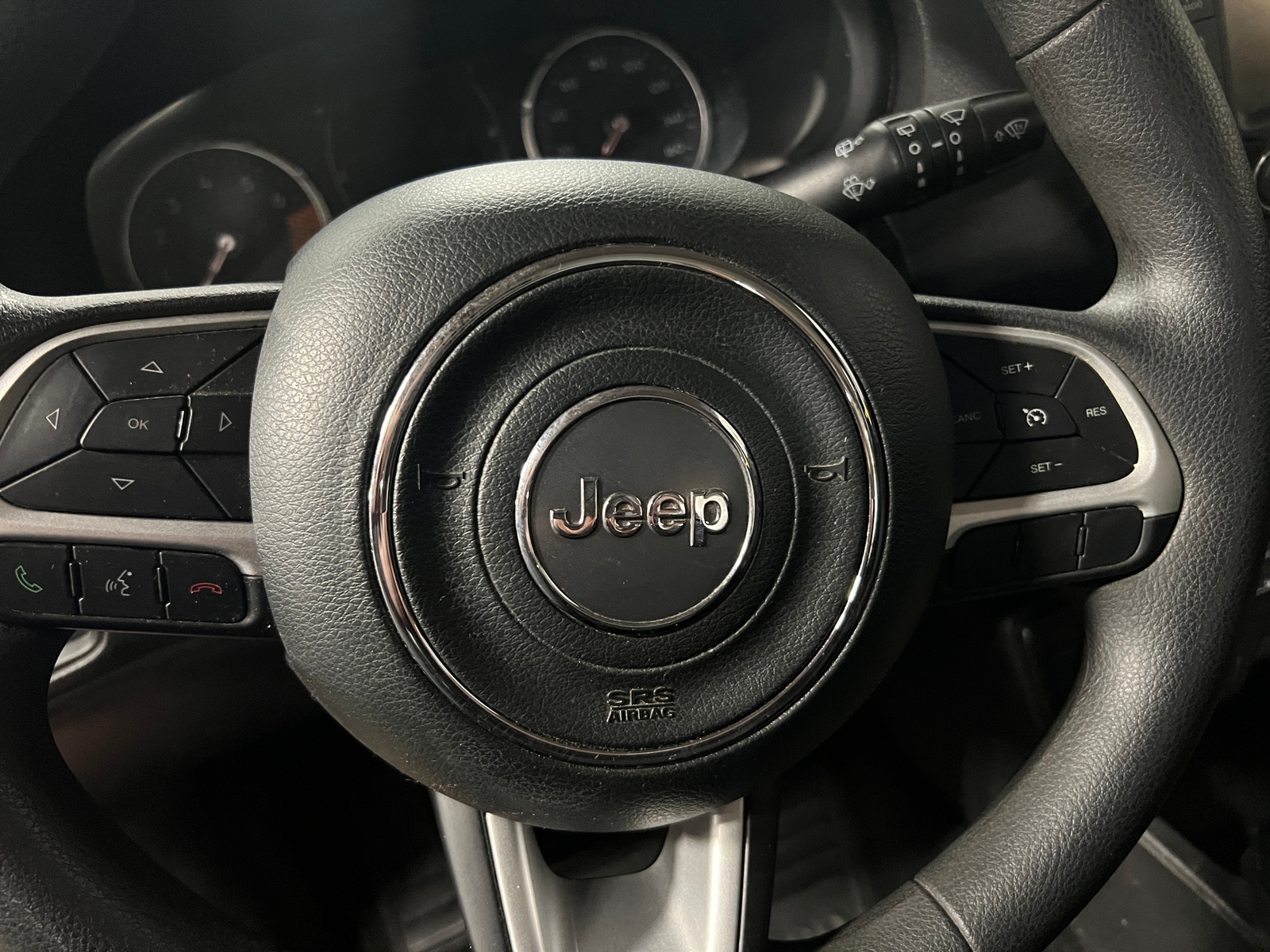 Thumbnail: 2019 Jeep Renegade - 5