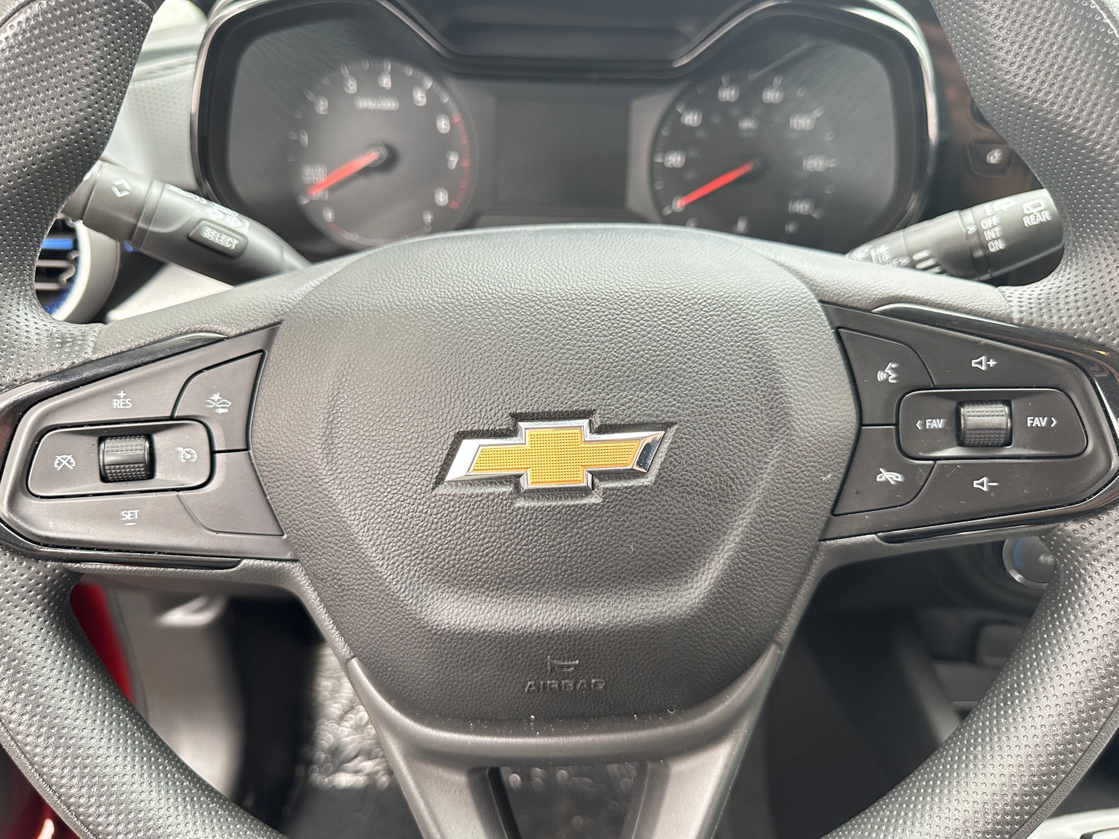 Thumbnail: 2024 Chevrolet Trax - 5