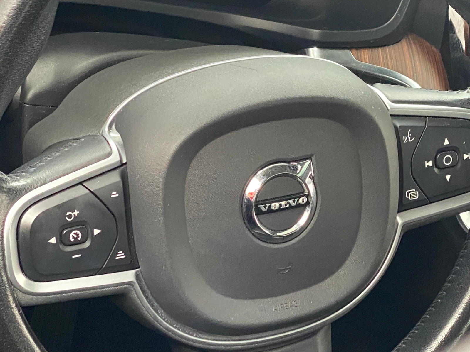 Thumbnail: 2021 Volvo S60 - 4